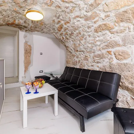 Mit 28m2 Grossem Pool Unweit Heilschlamm Bucht דירה